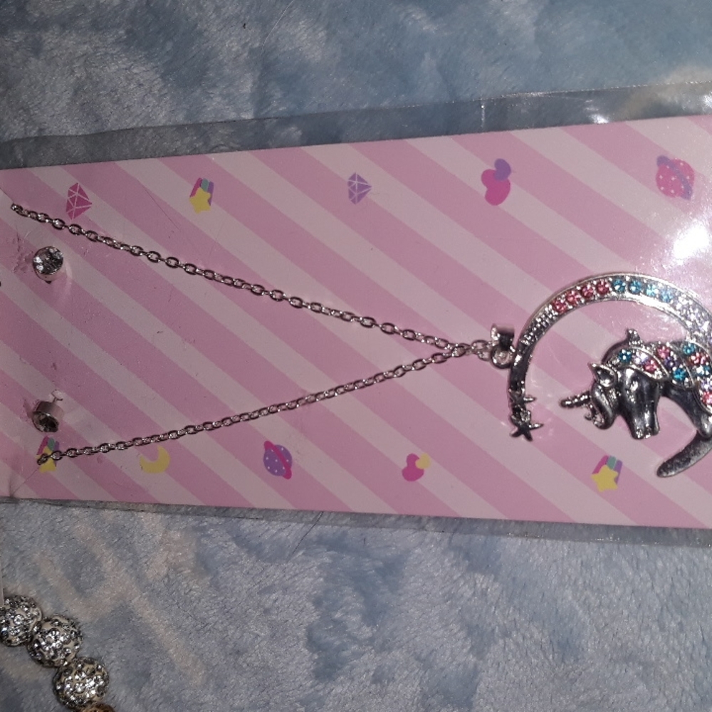 UNICORN Silver Necklace and Earrings Set Adult or Child - Picture 3 of 3